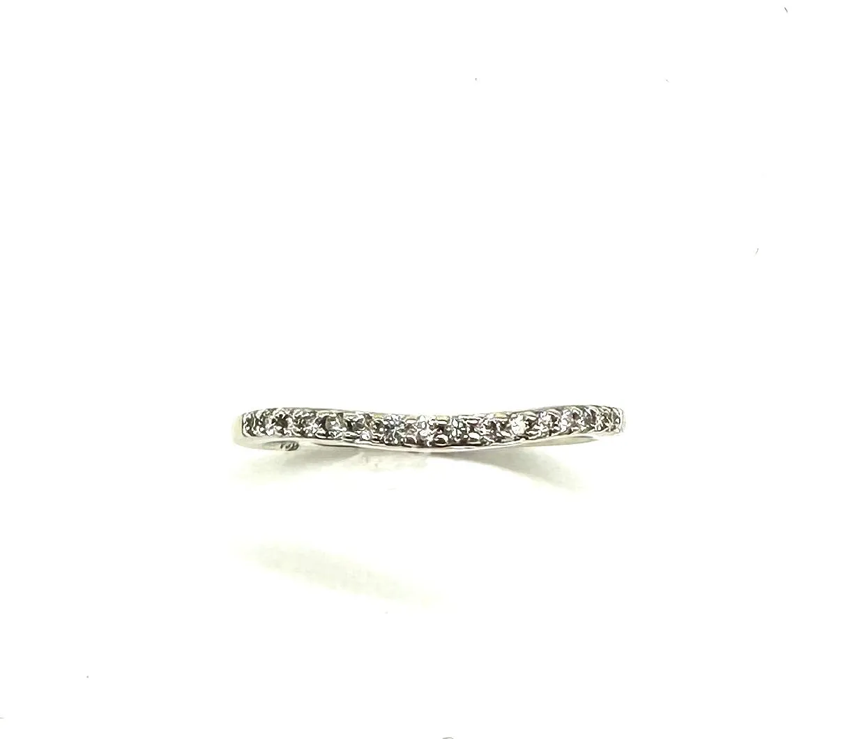 1/4 Ctw Bead Set Curved Diamond Band