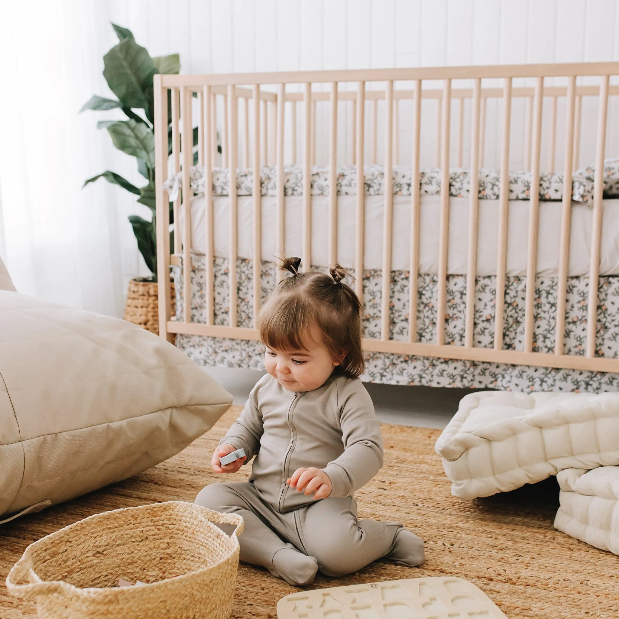 4 pieces crib set - Honeybees by Solange Pilote