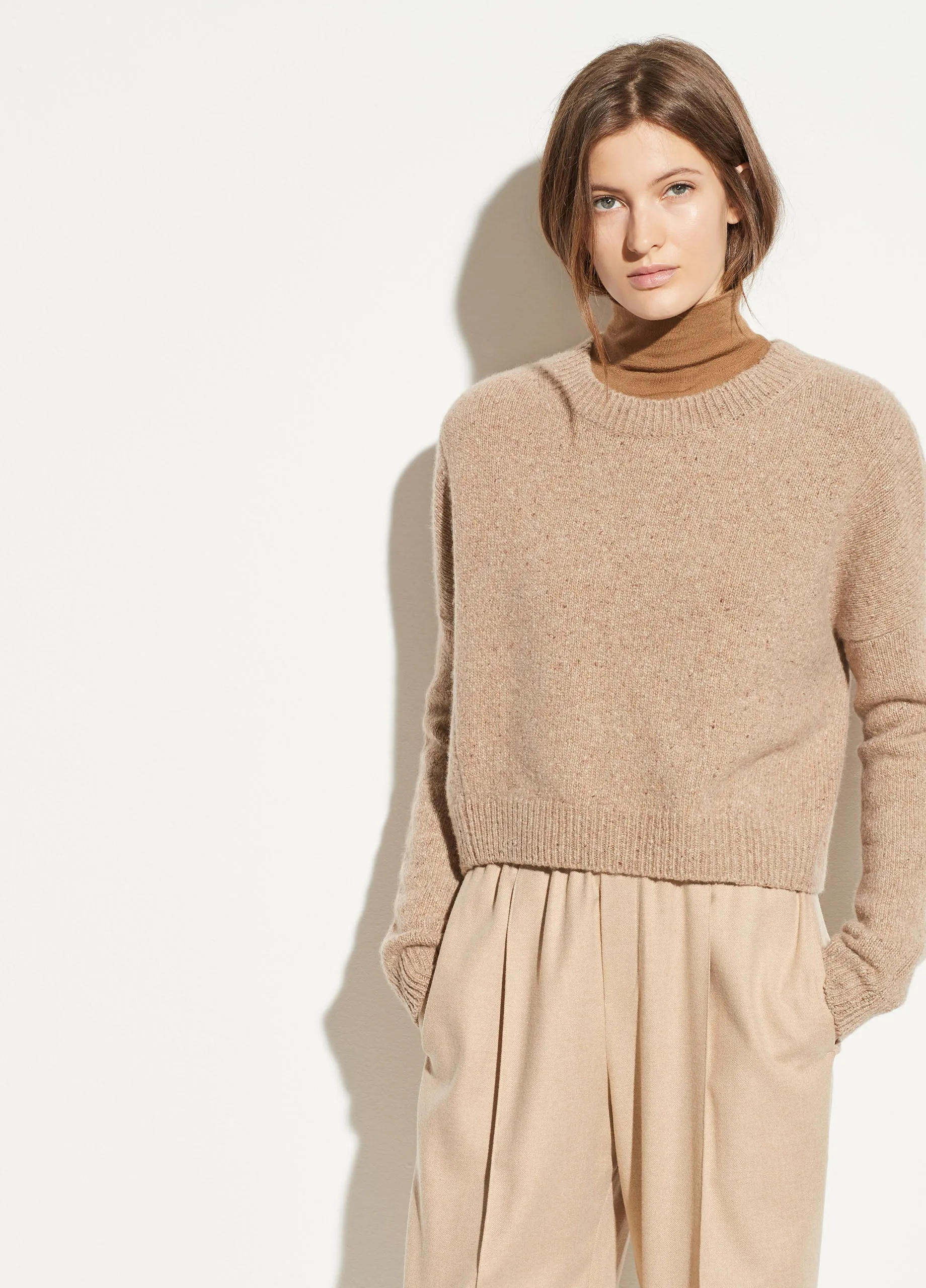 Cashmere Double Seam Crew in Camel