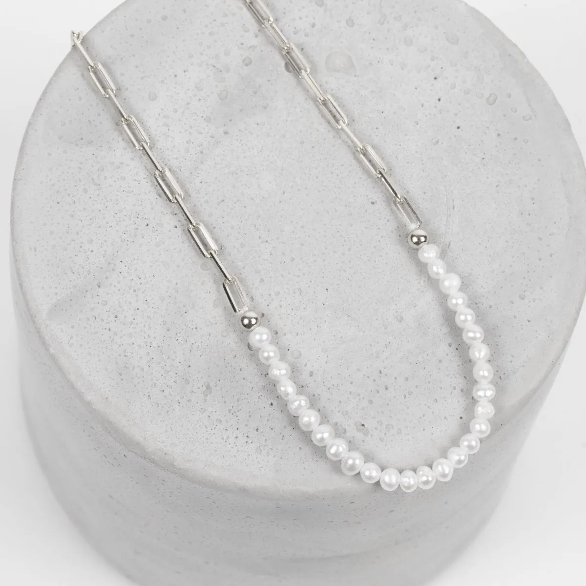 Freshwater Pearl & Paperclip Chain Necklace