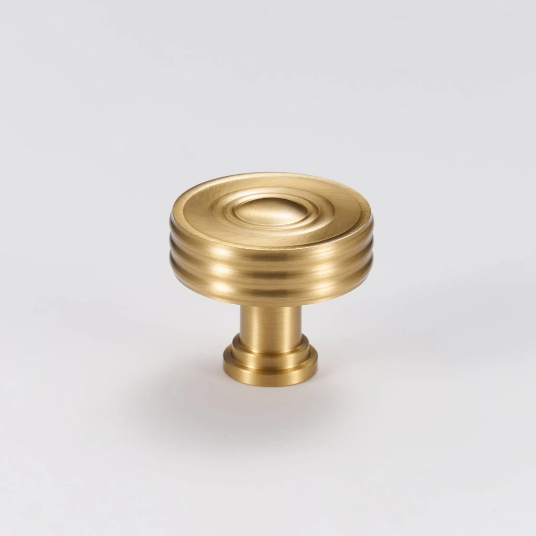 GROVE Solid Brass Knob