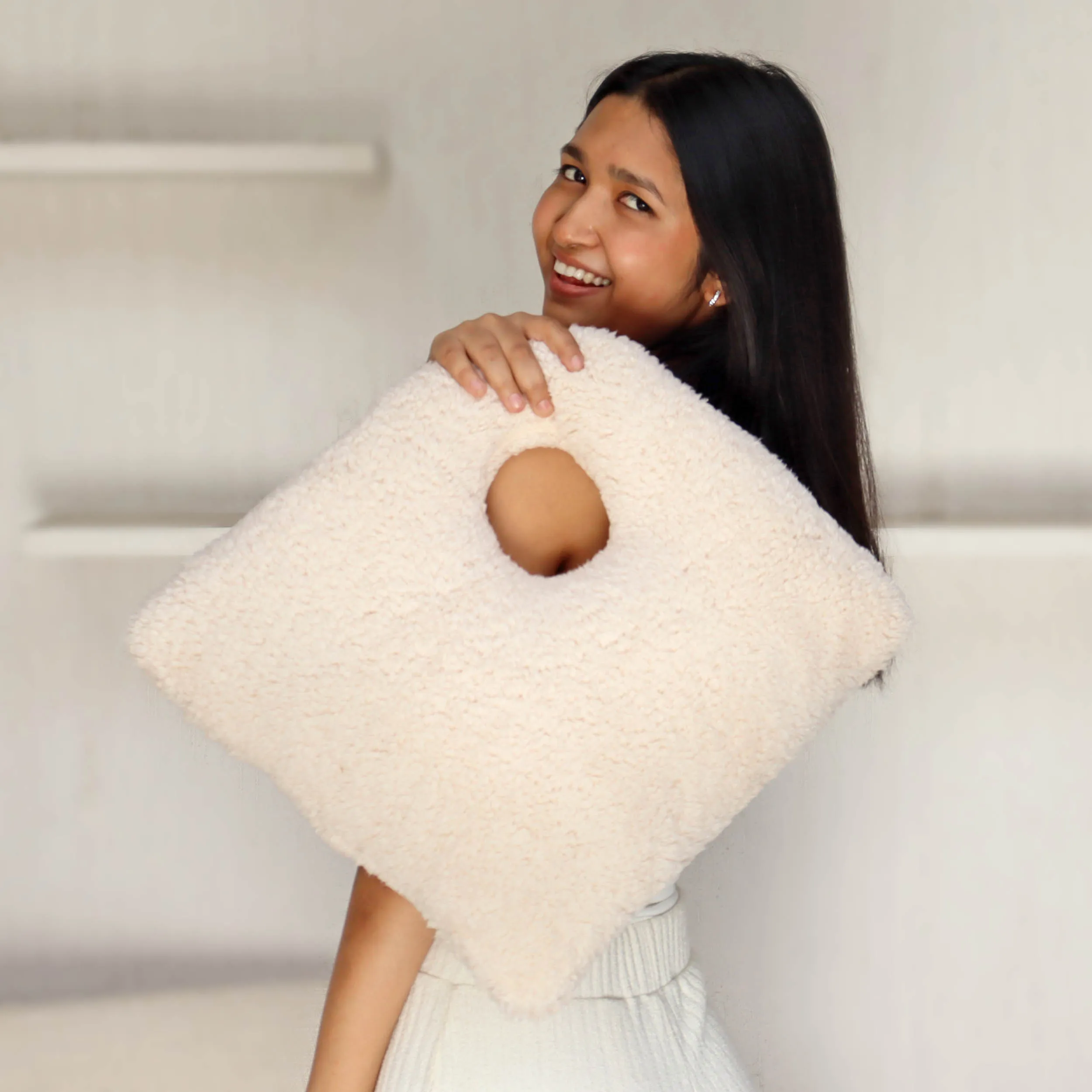 Halo Cushion white