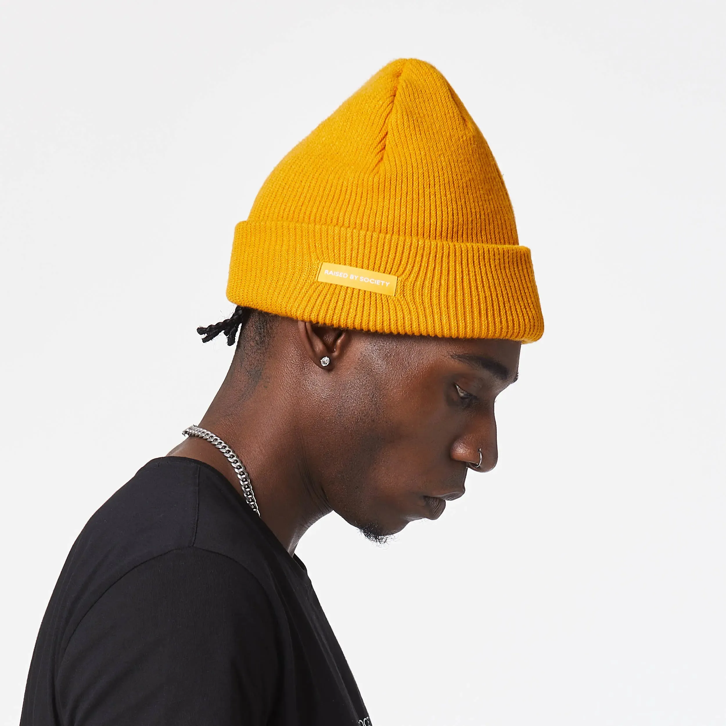 MUSTARD YELLLOW TRADITIONAL BEANIE