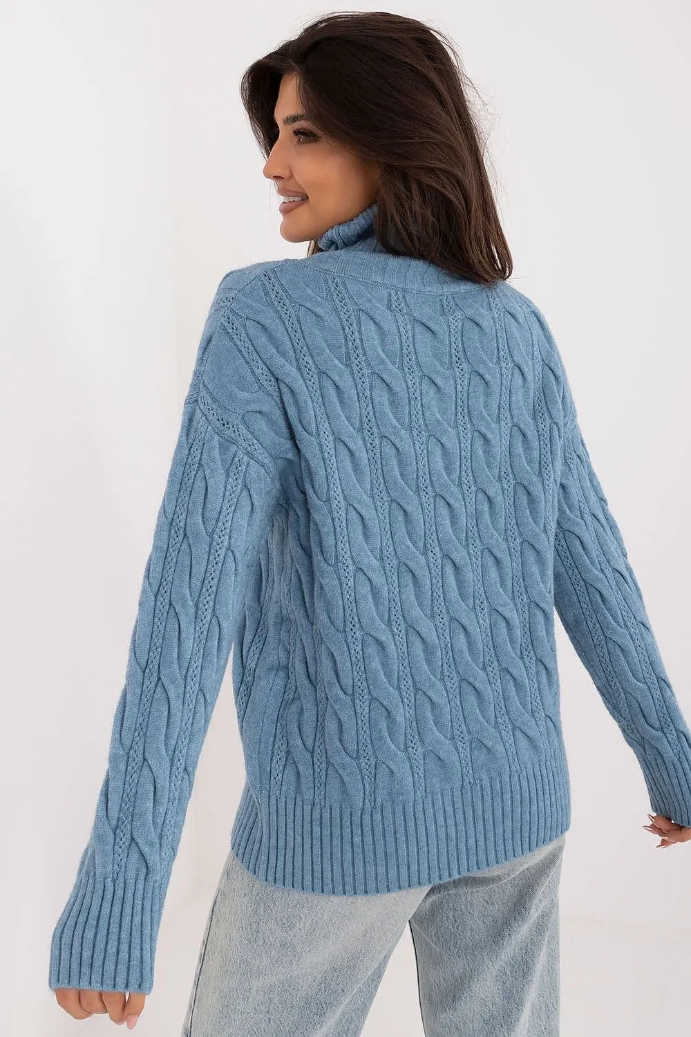 TEEK - Knitted Textured Turtleneck