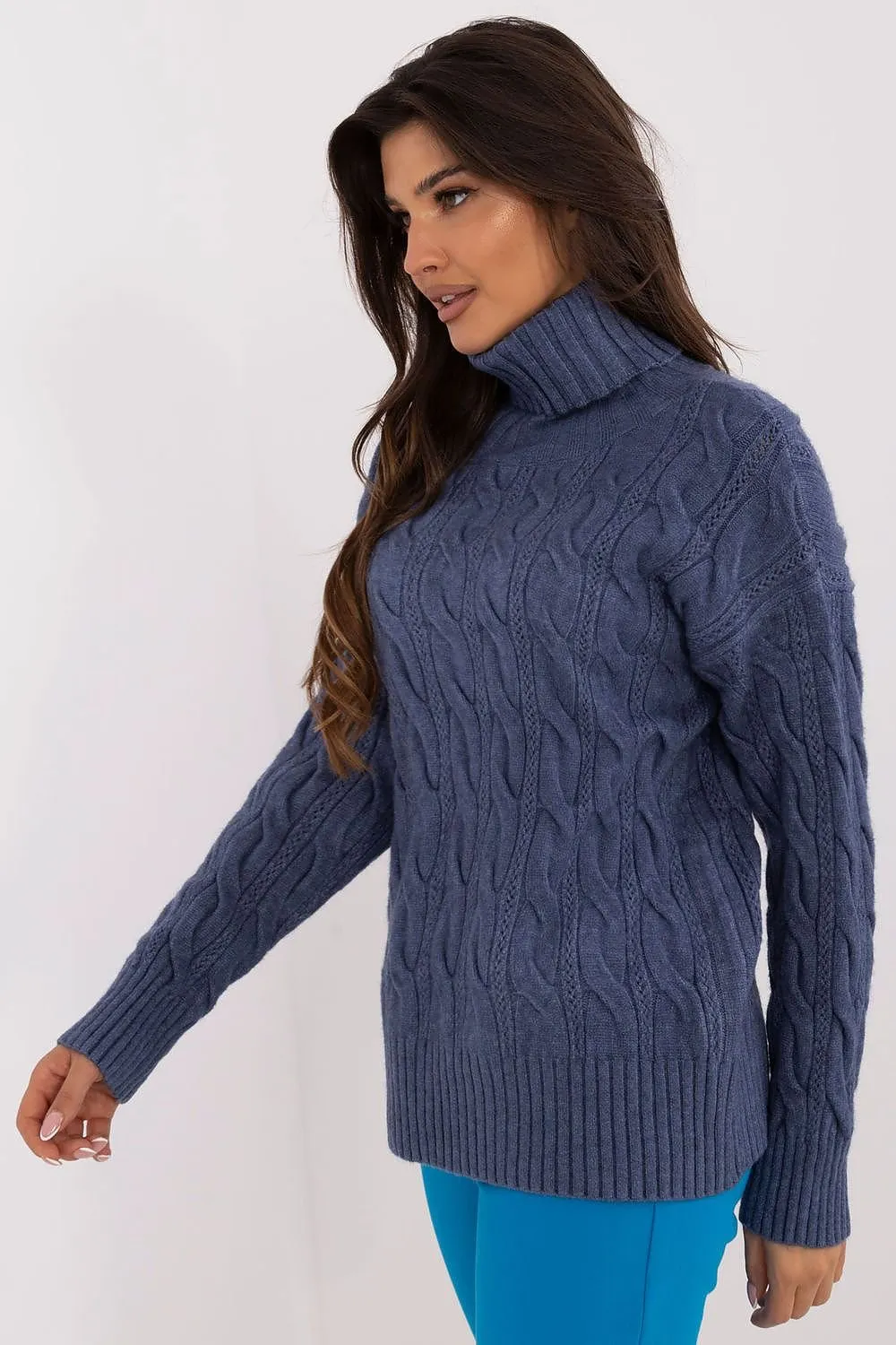 TEEK - Knitted Textured Turtleneck