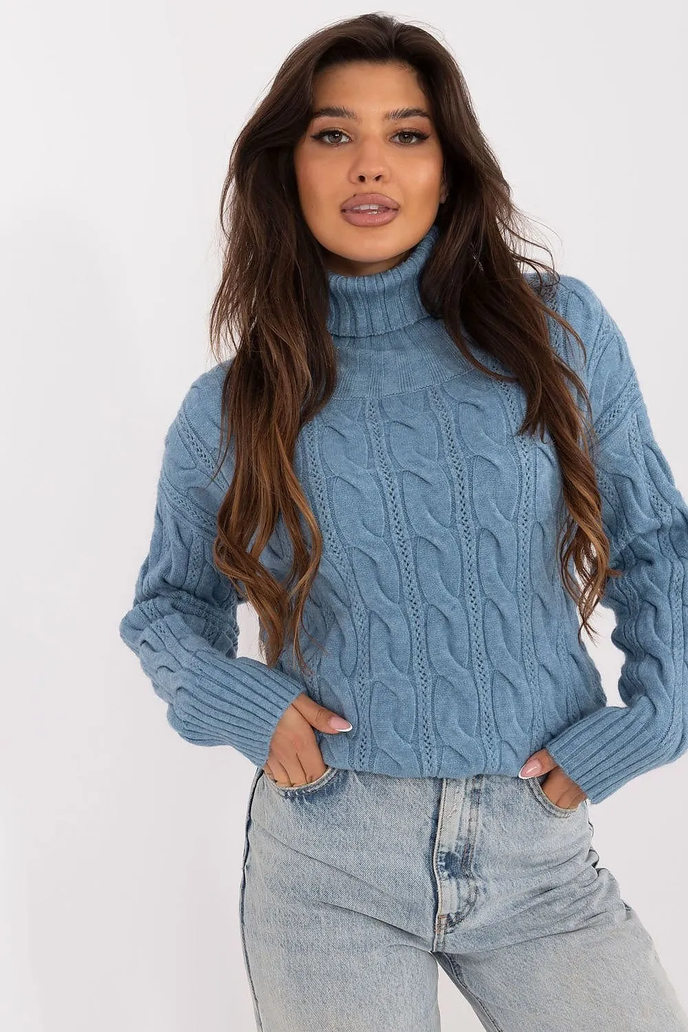 TEEK - Knitted Textured Turtleneck