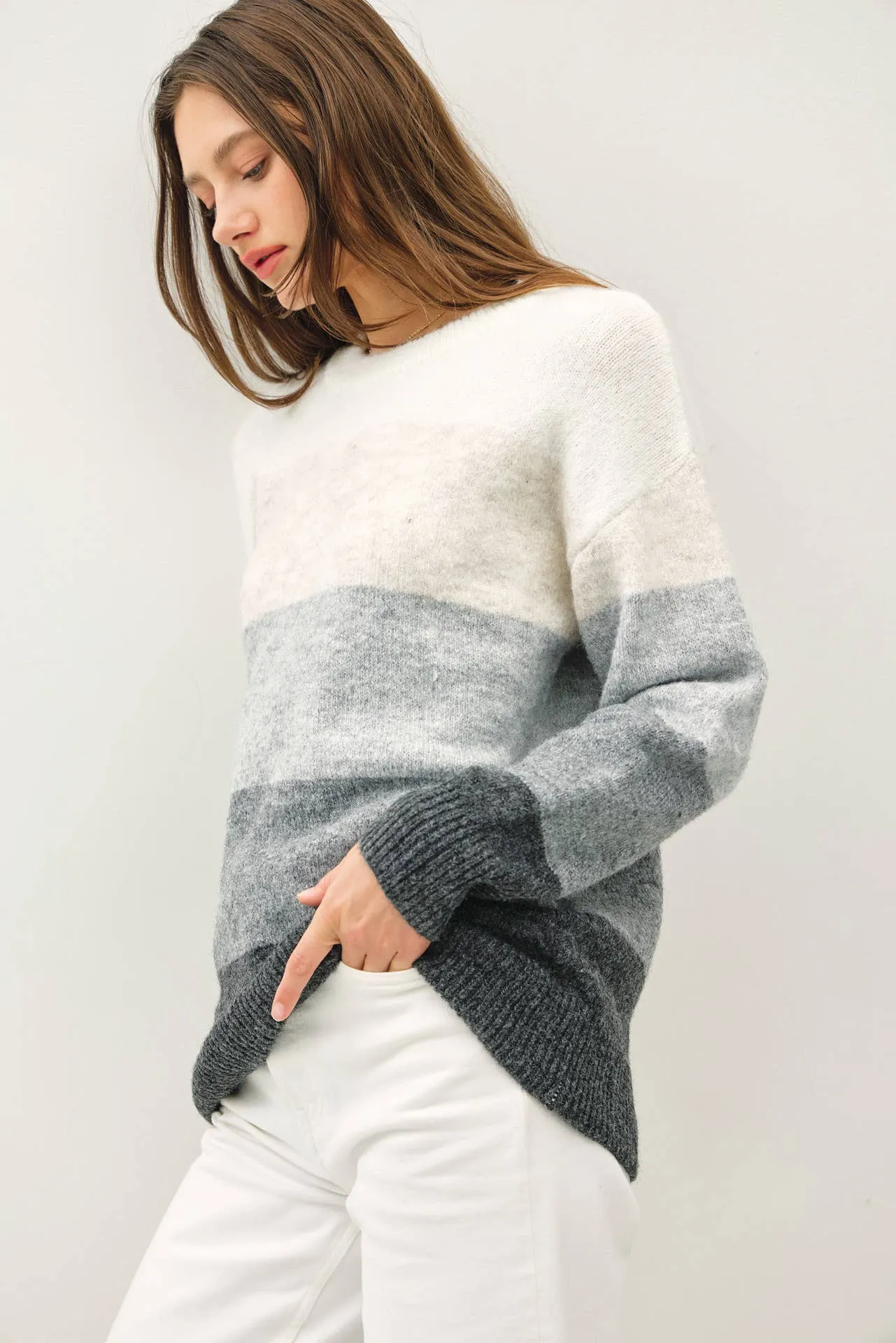 WOOL BLEND COLOR GRADIENT SWEATER